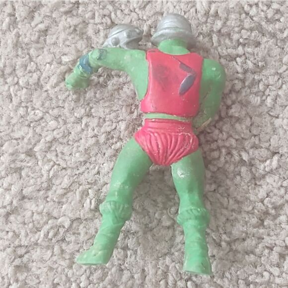 He-man Masters Of The Universe Man At Arms 2" Rubber Toy 1984 Vintage Figure - Picture 2 of 5
